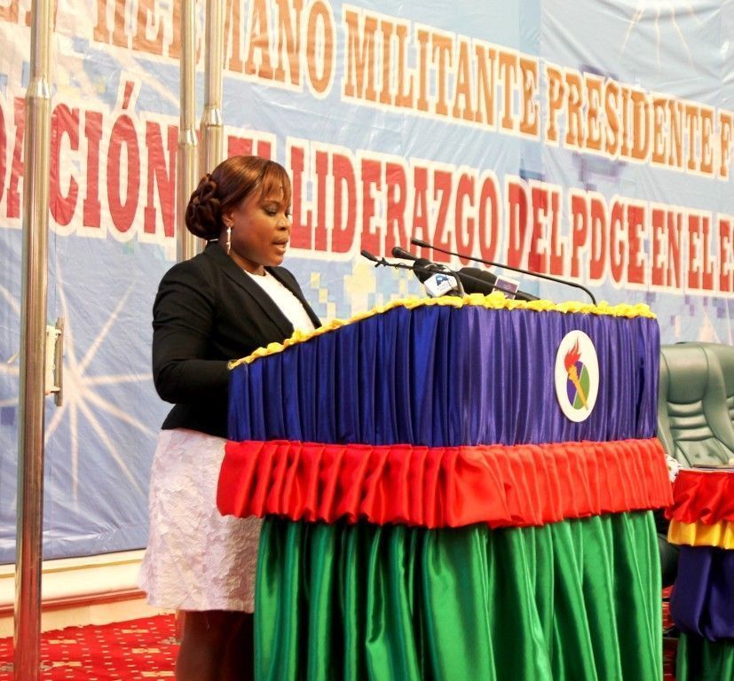 Políticos de múltiples tendencias apoyan al PDGE en su congreso
