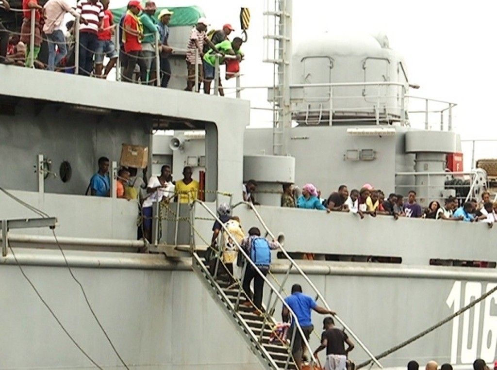 Un segundo barco para trasladar a los estudiantes