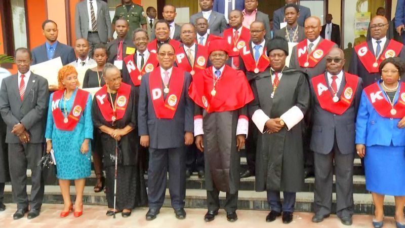 El Jefe de Estado y Presidente Fundador, primer Académico Honorario de la Lengua Española en Guinea