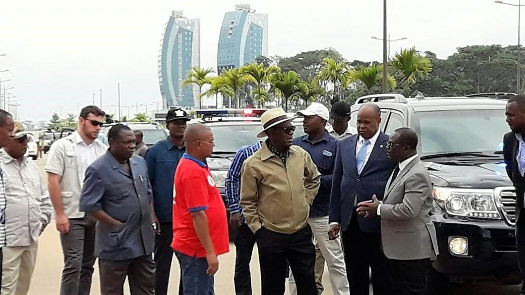 Visita del Presidente a las obras que se acometen en Djibloho