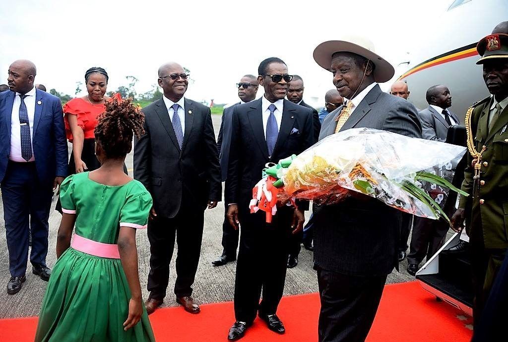 Llegada a Malabo del Presidente de Uganda