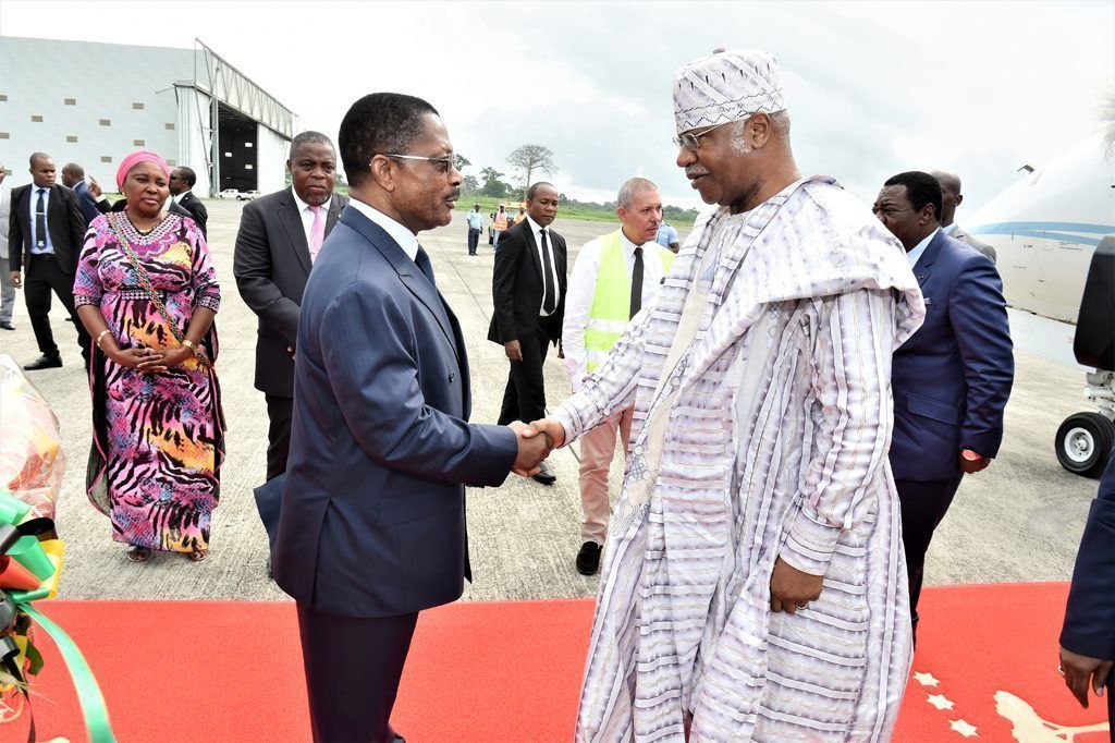 El Primer Ministro recibe a su homólogo de Camerún, invitado a la entrega de los Premios UNESCO-Guinea Ecuatorial