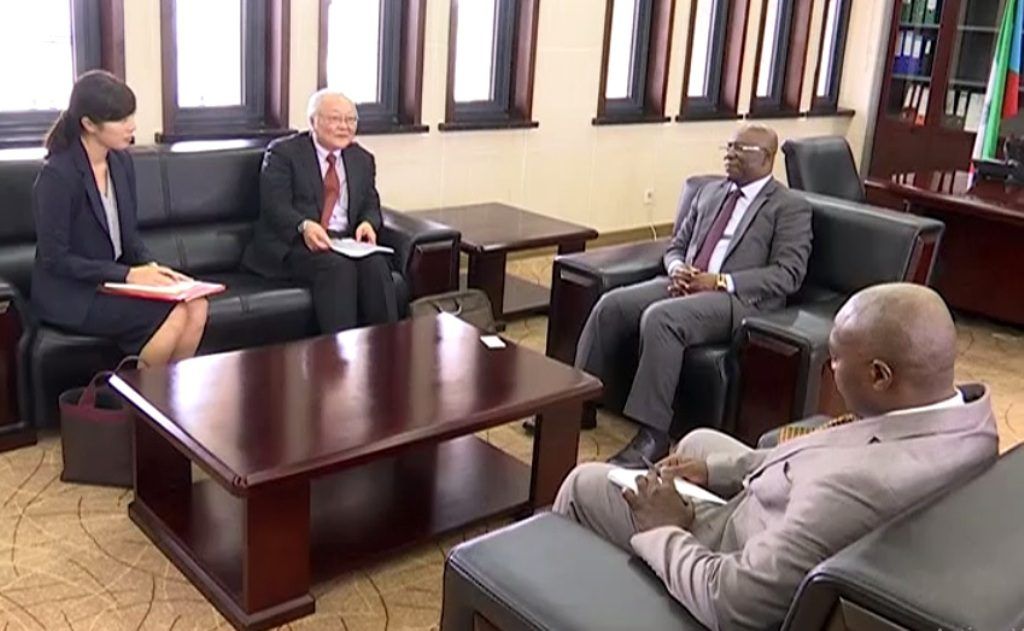 Encuentro entre Clemente Engonga Nguema y el Embajador de Brasil