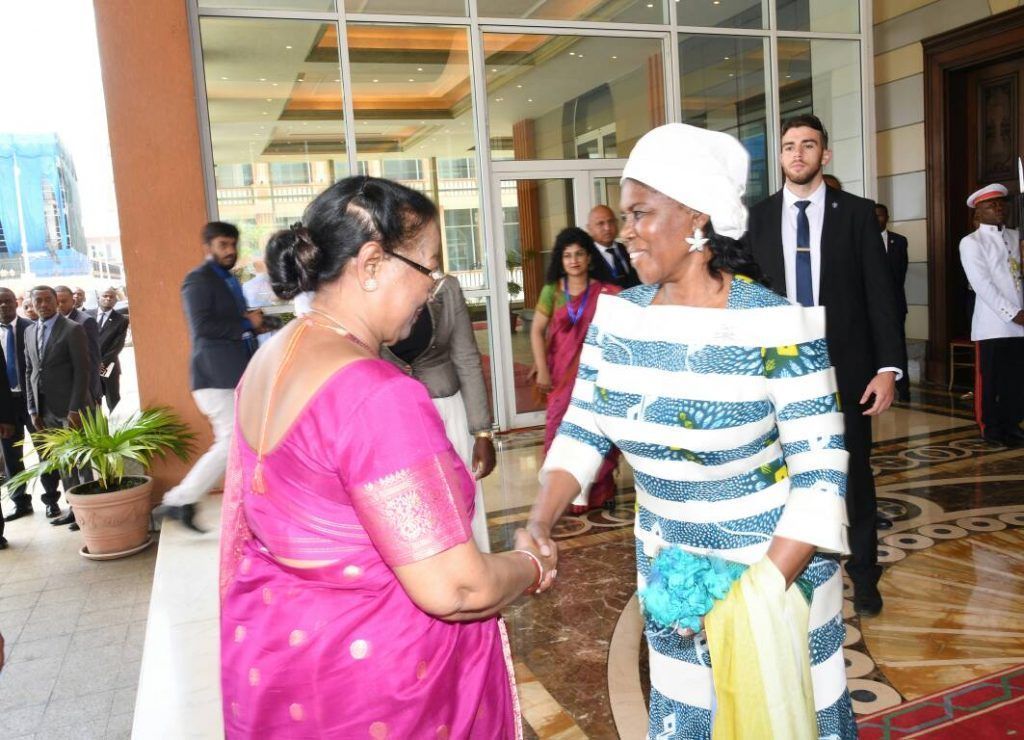 Visitas de la Primera Dama de La India en Malabo