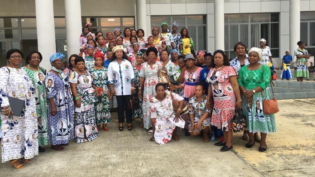 Las coordinadoras de Wele Nzas reciben a la OEMPDGE