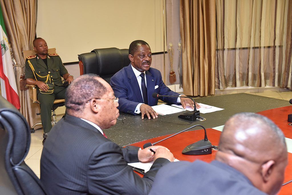 Reunión del Primer Ministro con las autoridades provinciales y distritales de Bioko