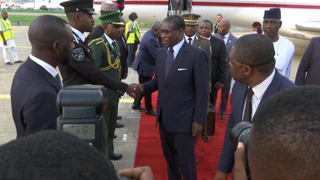 Nguema Obiang Mangue en la celebración del Día de la Democracia de Nigeria