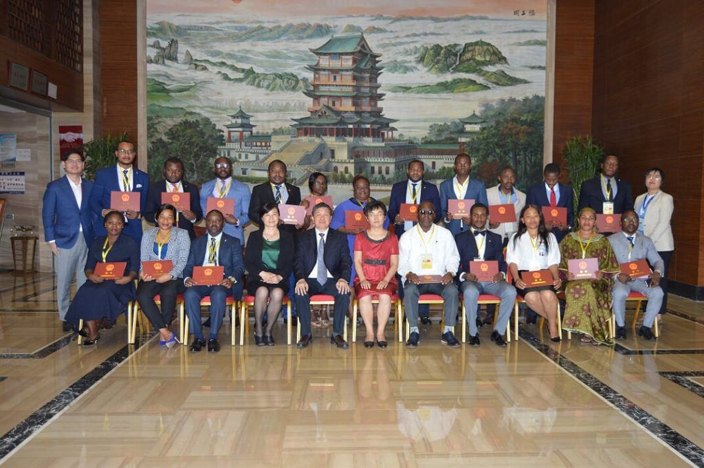 Clausura del Seminario de Parlamentarios Jóvenes para Guinea Ecuatorial