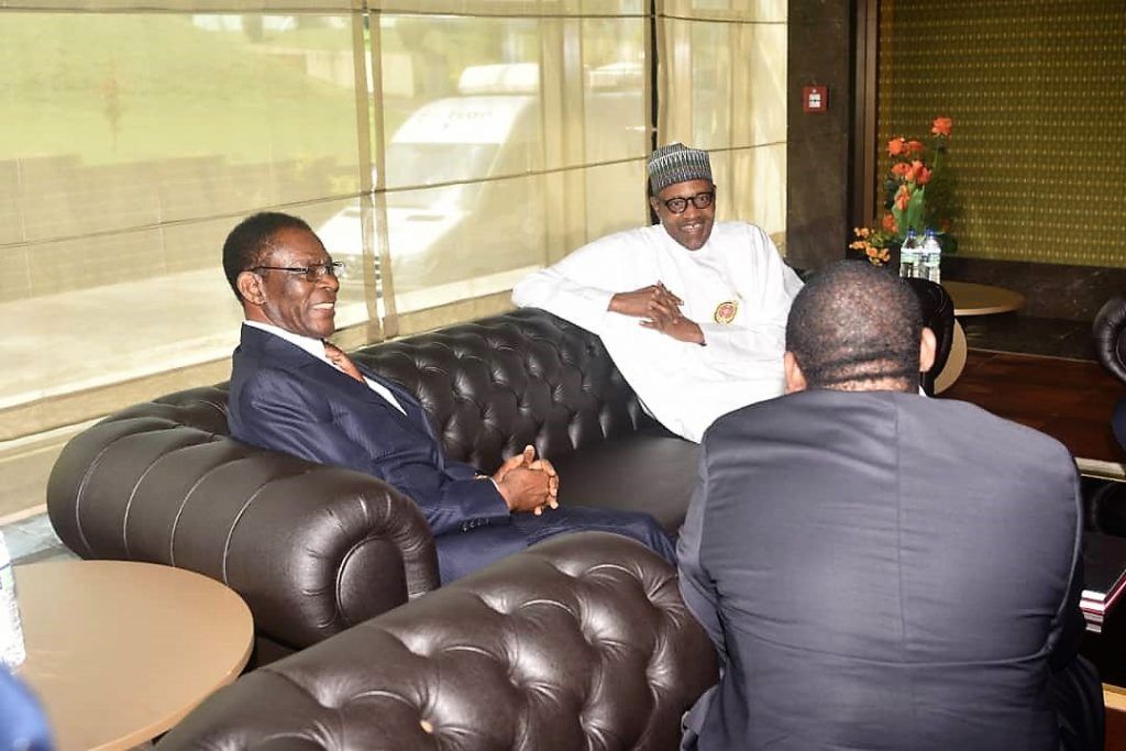 El Jefe de Estado recibe a su homólogo de Nigeria en la V Cumbre del GECF
