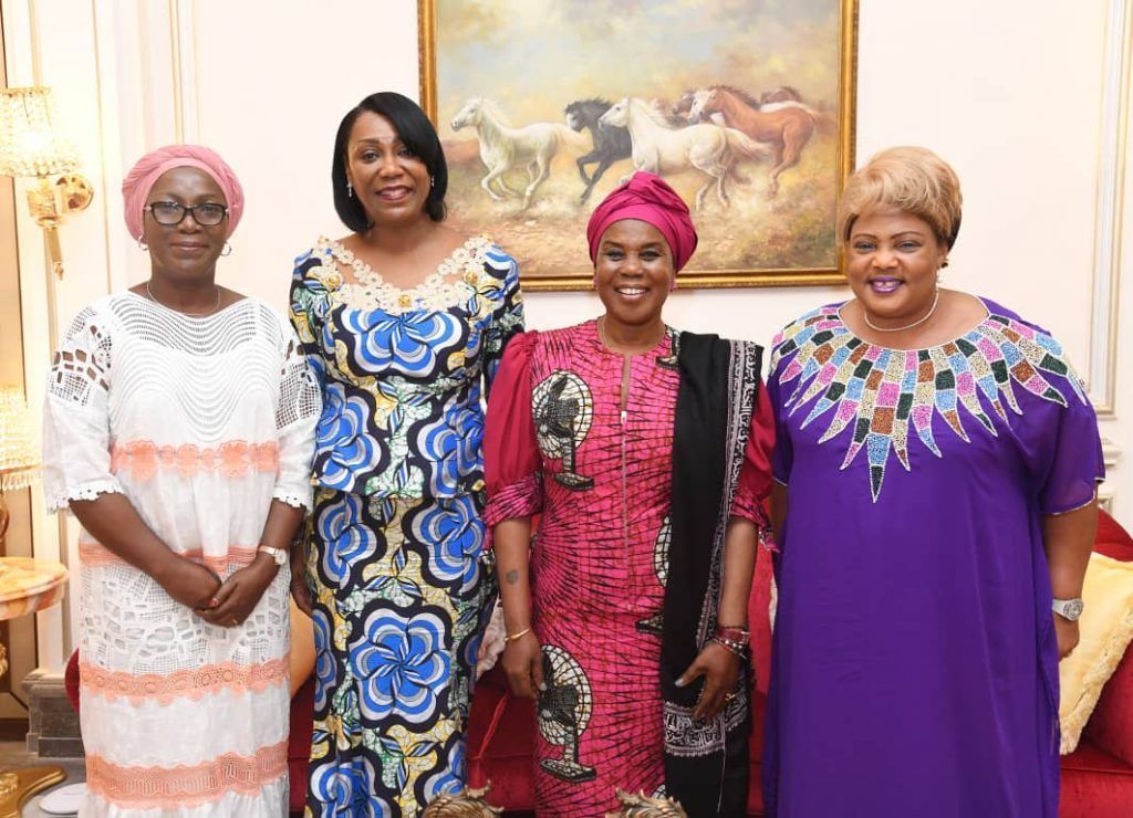 La Primera Dama recibe a los invitados al lanzamiento de la Fundación Constancia Mangue de Obiang