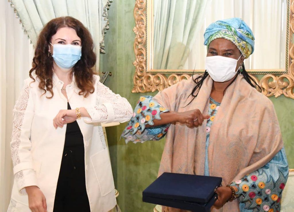 La Primera Dama recibe a la Embajadora de Turquía en Malabo