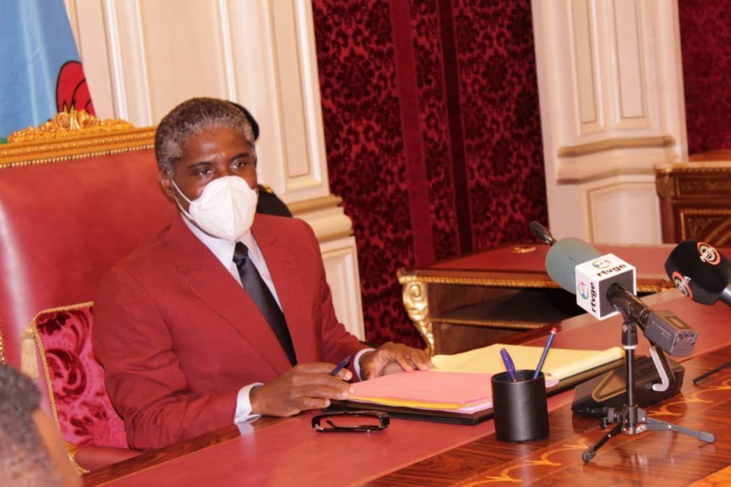 Guinea Ecuatorial estudia la posibilidad de entrar en la tercera fase del  desconfinamiento