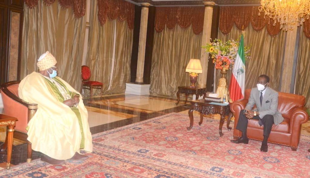 Encuentro de S.E. Obiang Nguema Mbasogo con el Sultán de Bamoun-Camerún