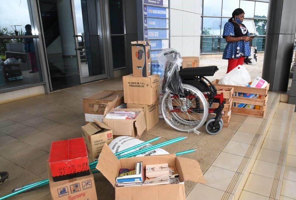 Nueva donación de la Fundación Constancia Mangue Nsue Okomo