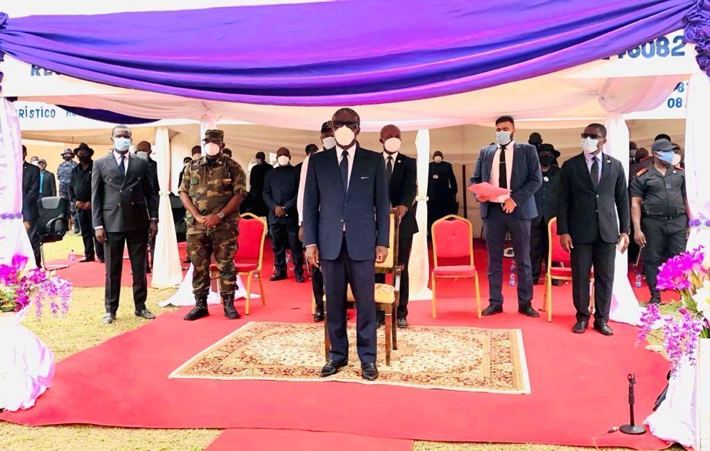 S.E. Teodoro Nguema Obiang Mangue asiste a los entierros de Vicente Mba Asumu, Baltasar Nzeng Mesian y Raúl Abia Micha