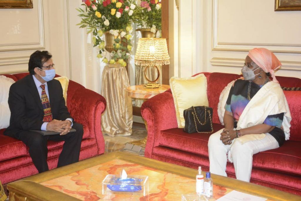 La Primera Dama recibe al Embajador de la India