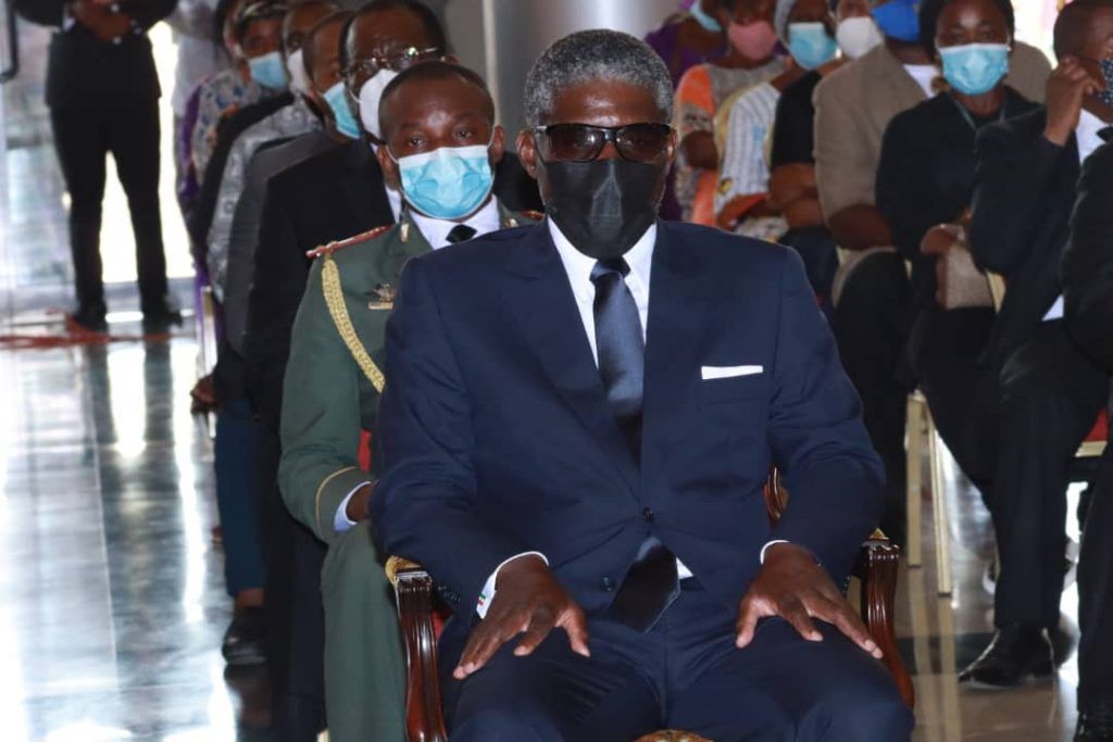 El Vicepresidente y el cuerpo castrense despiden al Excmo. D. Pedro Ndong Obiang