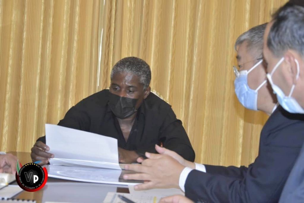 Nguema Obiang Mangue ultima los detalles para la construcción de un memorial por el 7M