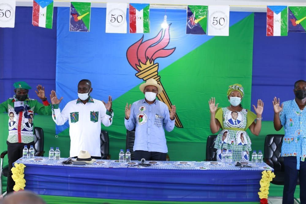 Acurenam y Nsork reciben a la Gira Nacional del PDGE