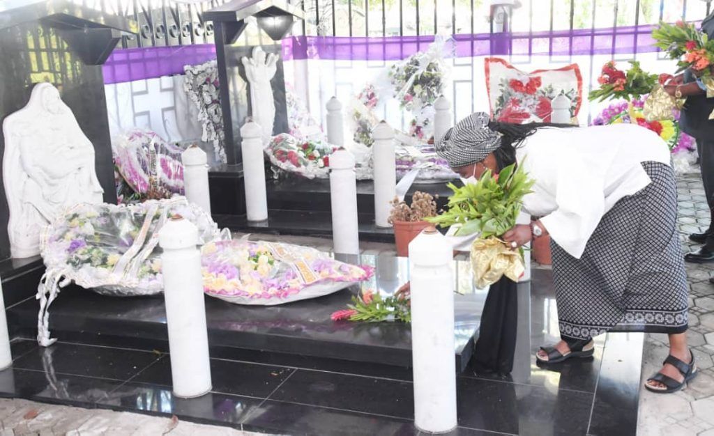 Misa por el eterno descanso de la madre de la Primera Dama