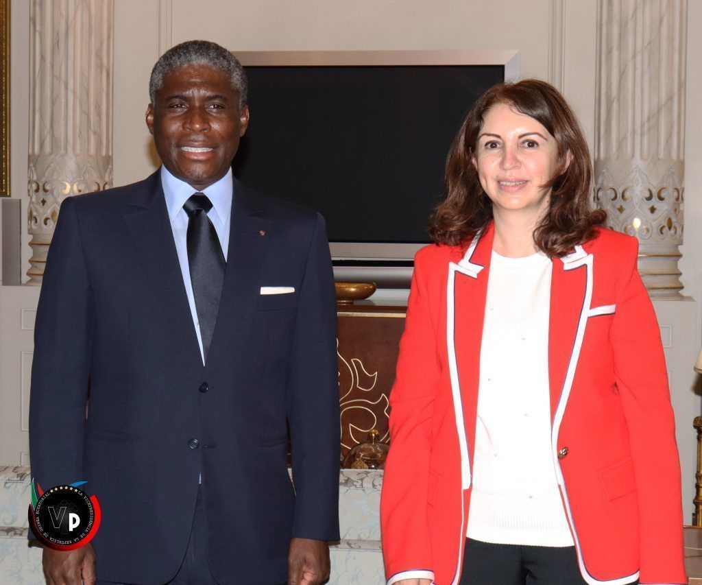 Nguema Obiang Mangue recibe en Turquía a representantes de empresas interesadas en invertir en nuestro país