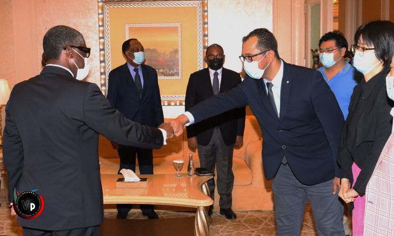 El Vicepresidente recibe a la empresa Hong Kong Star