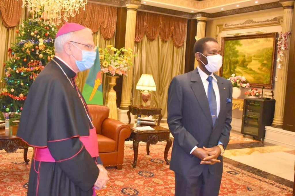 El Jefe de Estado recibe al Nuncio para Guinea Ecuatorial y Camerún