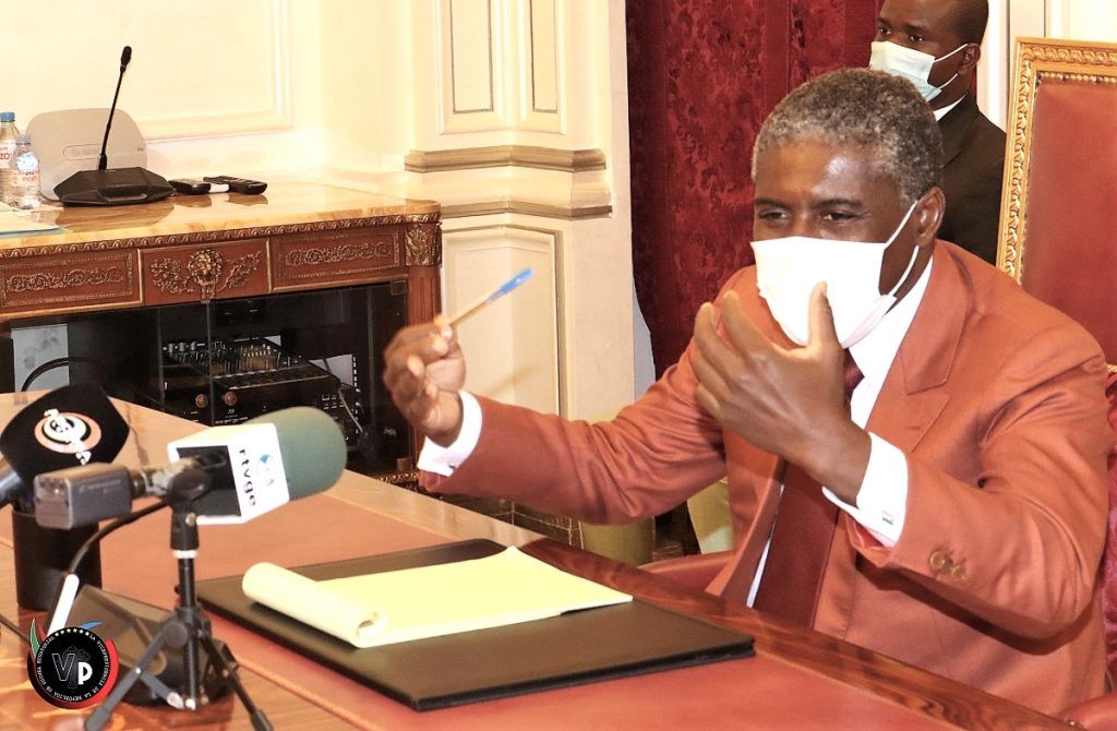 Nguema Obiang Mangue mandata la formación de guardias forestales para la protección del ecosistema nacional