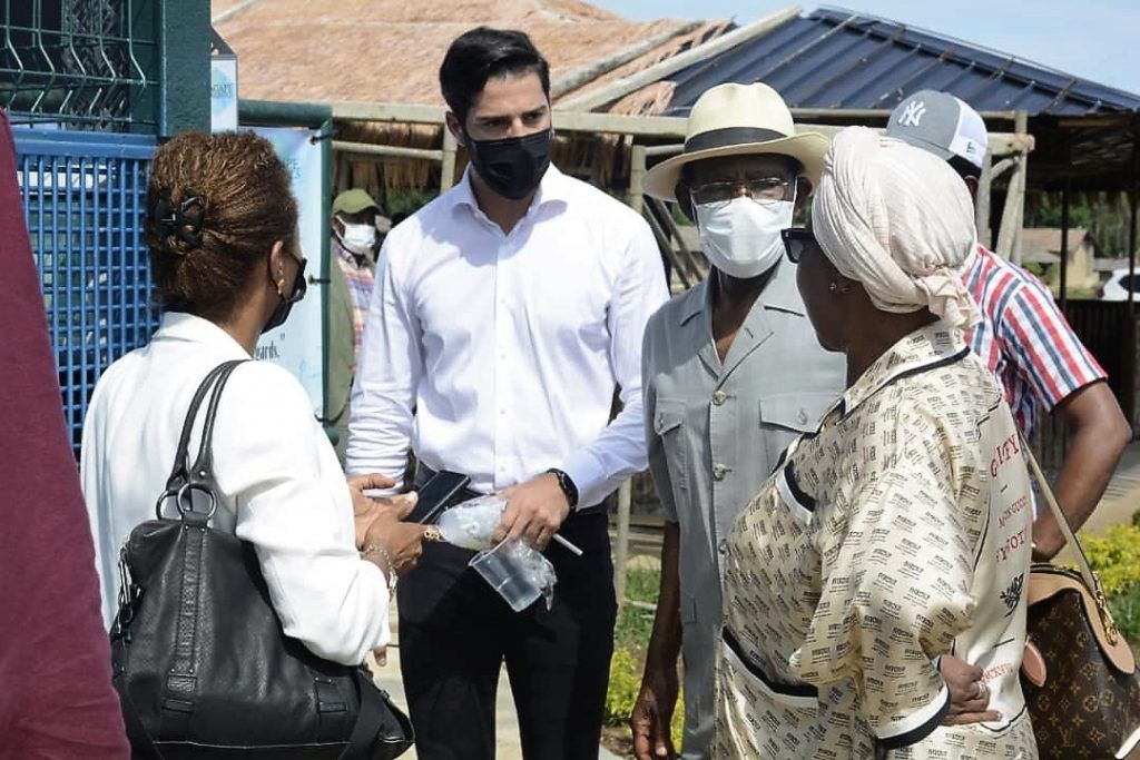 Visita a la Hacienda Marcos Obiang Nguema Nsue