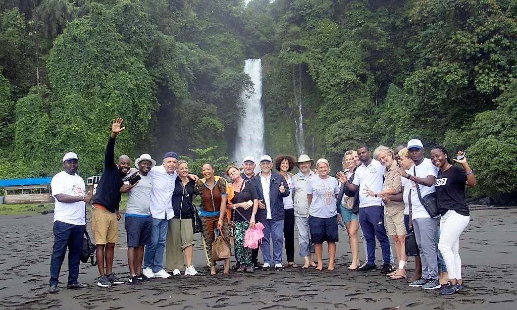 La delegación de Touroperadores que visita nuestro país llega a la isla de Bioko