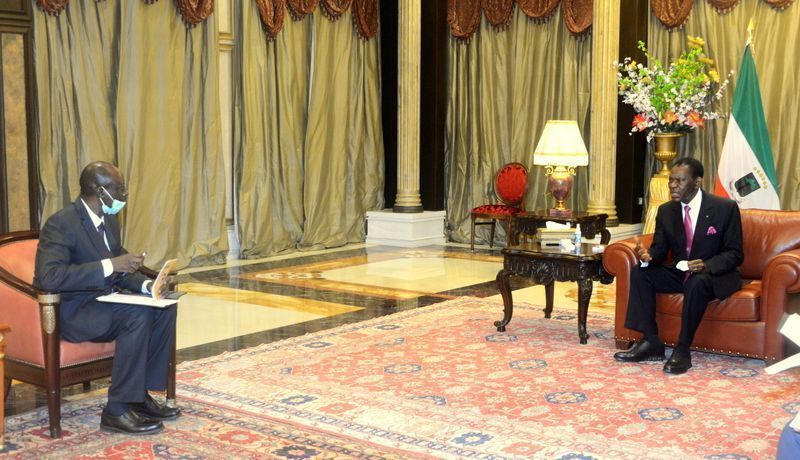 El Jefe de Estado recibe al Gobernador del BEAC, Abbas Tolli