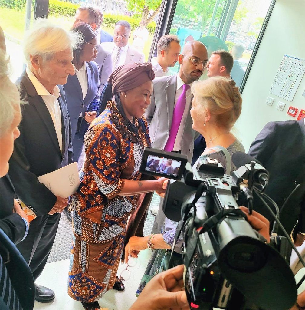 La Primera Dama en la Jornada Científica en Homenaje al Doctor Jean Pierre Oliè