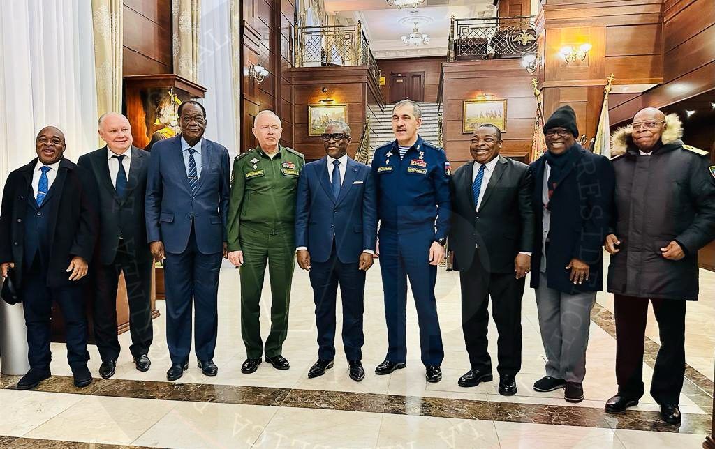 El Vicepresidente aborda la cooperación militar con Rusia
