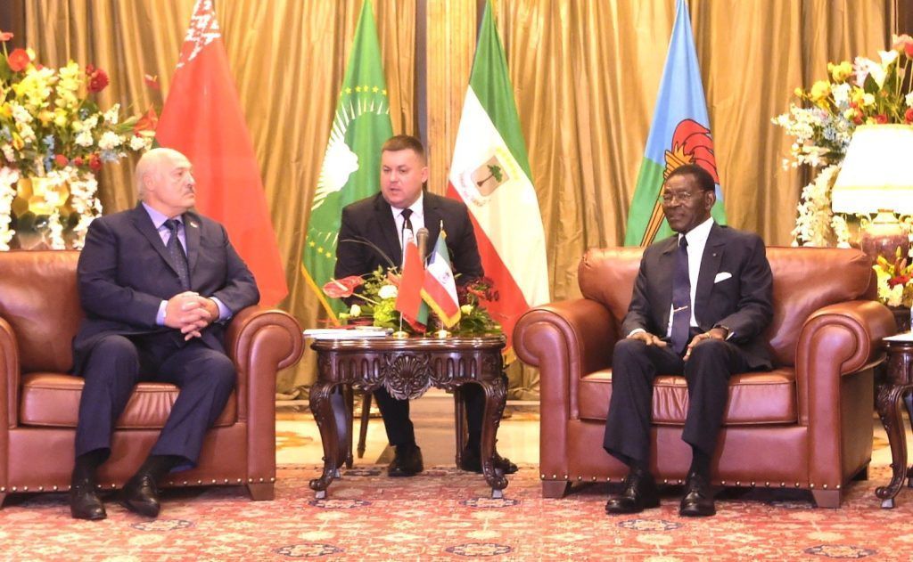 El Presidente de Bielorrusia llega a Malabo