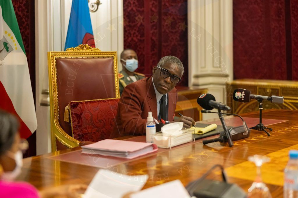 S.E. Nguema Obiang Mangue autoriza la compra urgente de equipamiento hospitalario