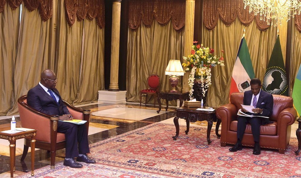 El Jefe de Estado recibe mensajes de sus homólogos de Centroáfrica y Chad