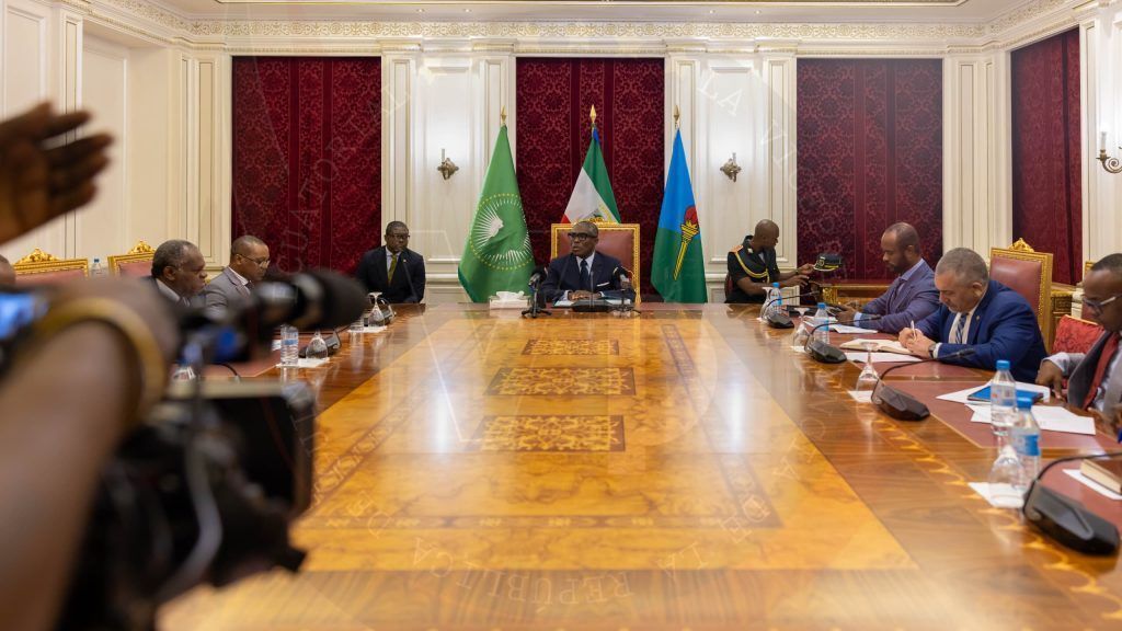 El Vicepresidente propone añadir a China Road en el proyecto de lucha contra la malaria