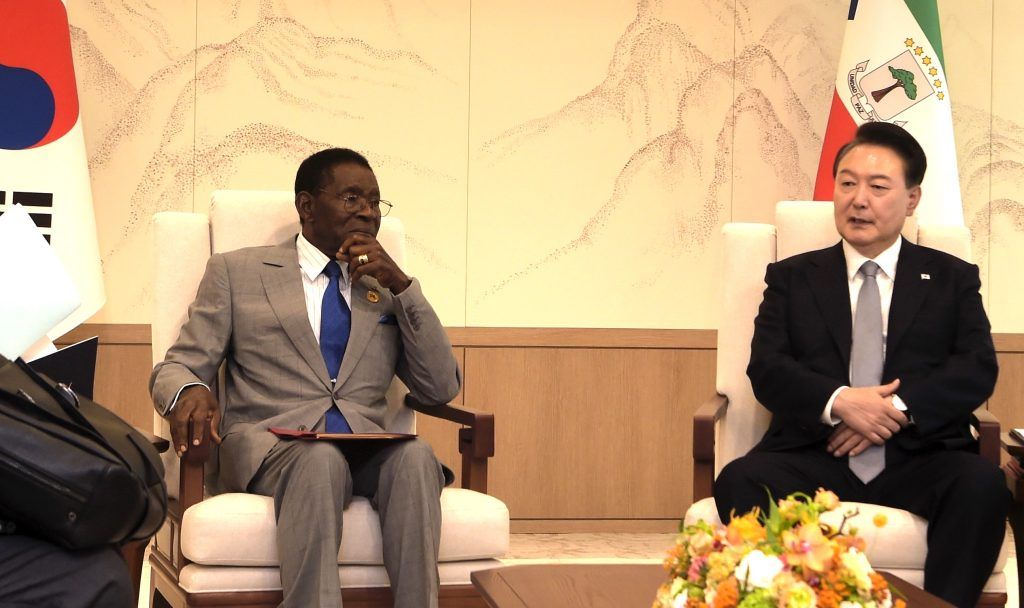 El día de su cumpleaños, el Presidente Obiang se reúne con su homólogo de Corea del Sur