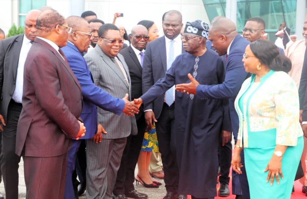 El Presidente de Nigeria finaliza su visita oficial a Guinea Ecuatorial