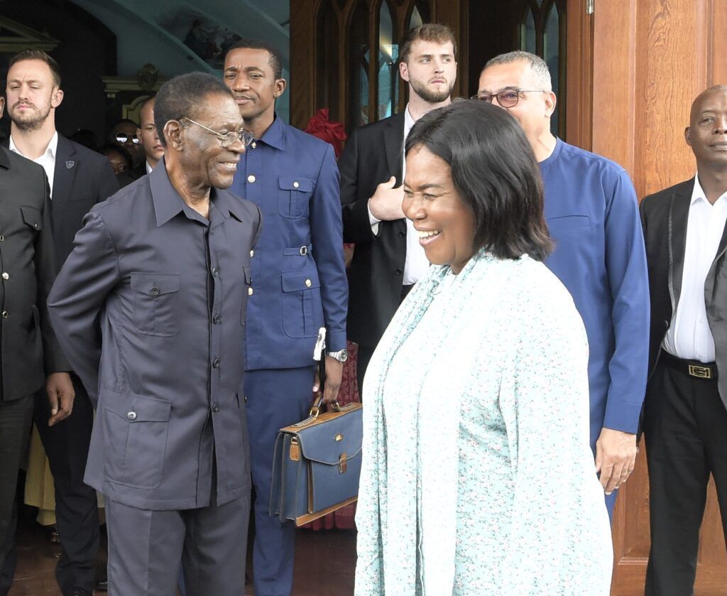 Las parejas presidenciales de Guinea Ecuatorial y Sao Tome y Príncipe acuden a la misa en Riaba