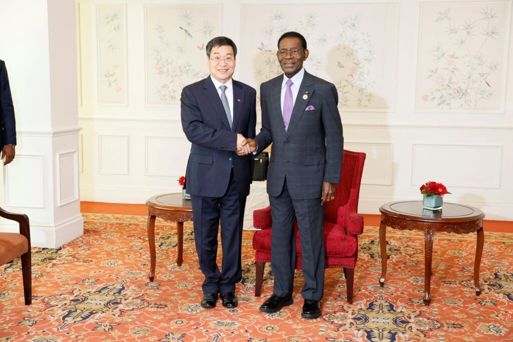 Primeras reuniones del Presidente en China