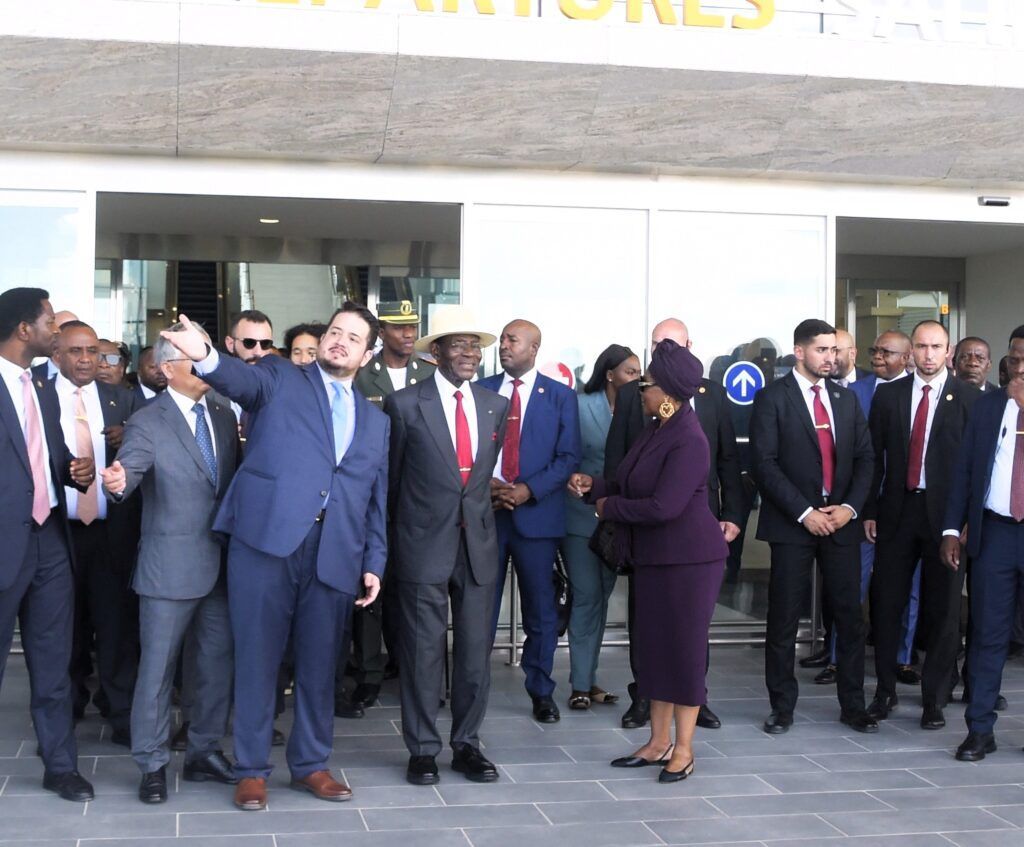 Inauguración de la nueva Terminal del Aeropuerto Internacional de Bata