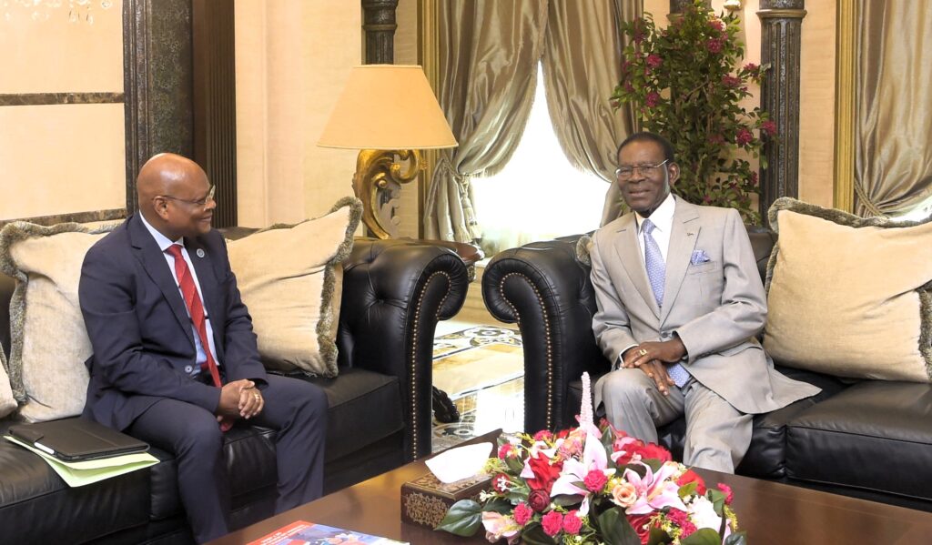El Jefe de Estado recibe al Presidente de la CEEAC