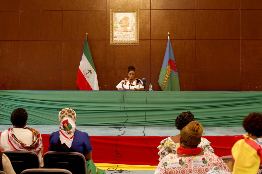 La OEMPDGE organiza un Seminario de sensibilización sobre la imagen de la mujer