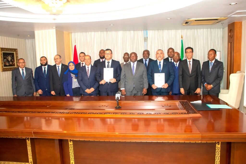 Firma del Memorando de Construcción con la República de Egipto