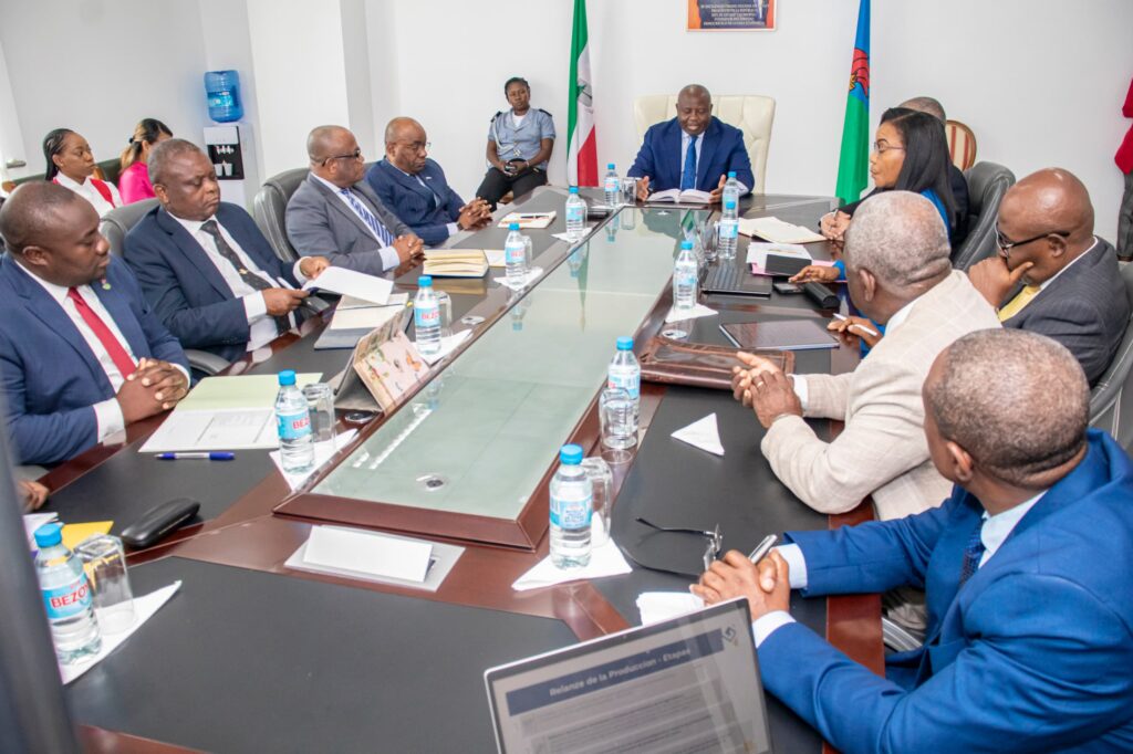 El Primer Ministro recibe a los productores de cacao de Bioko