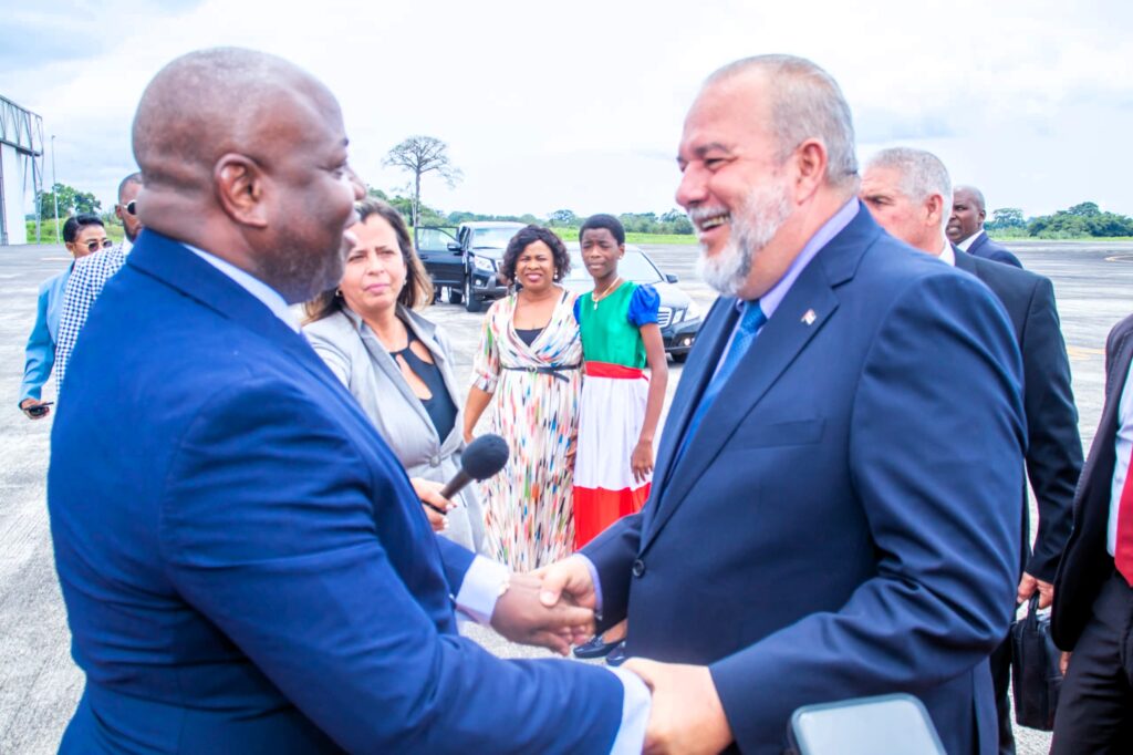 El Primer Ministro recibe a su homólogo de Cuba