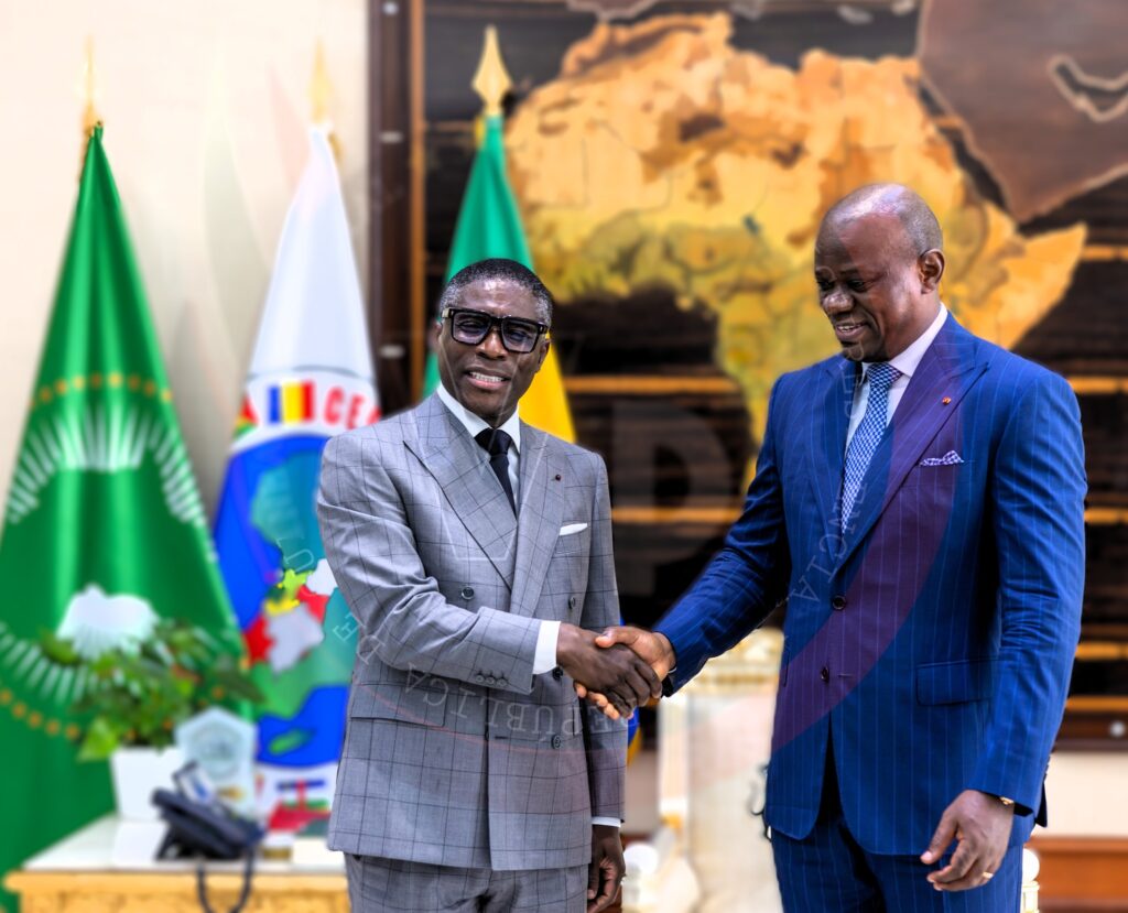 El Vicepresidente viaja a Libreville para reunirse con el Jefe de Estado de Gabón