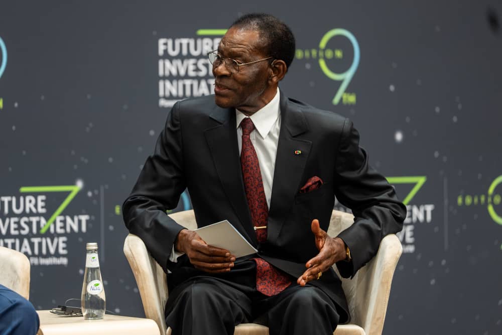 S.E. Obiang Nguema Mbasogo participa en un panel sobre oportunidades de inversión, en FII9