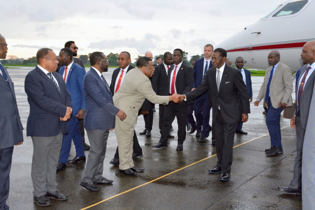 La Pareja Presidencial regresa a Malabo